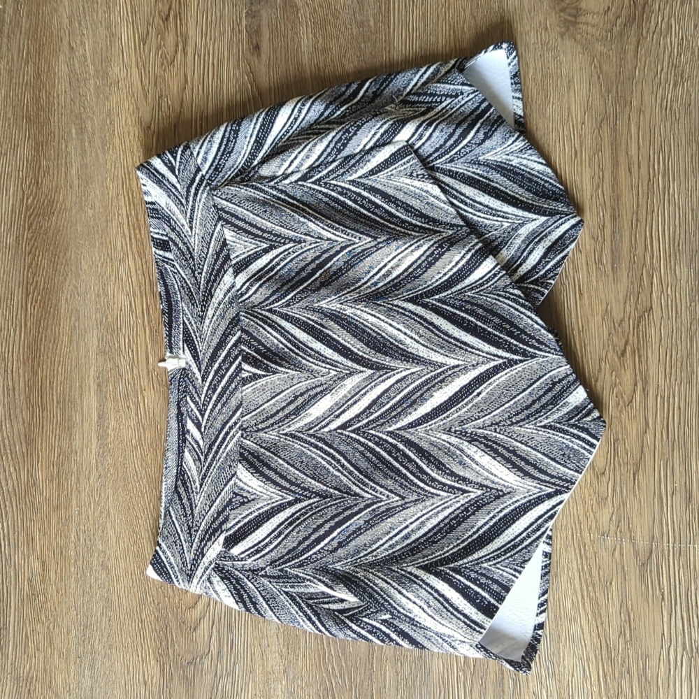 Black & White Chevron Skort